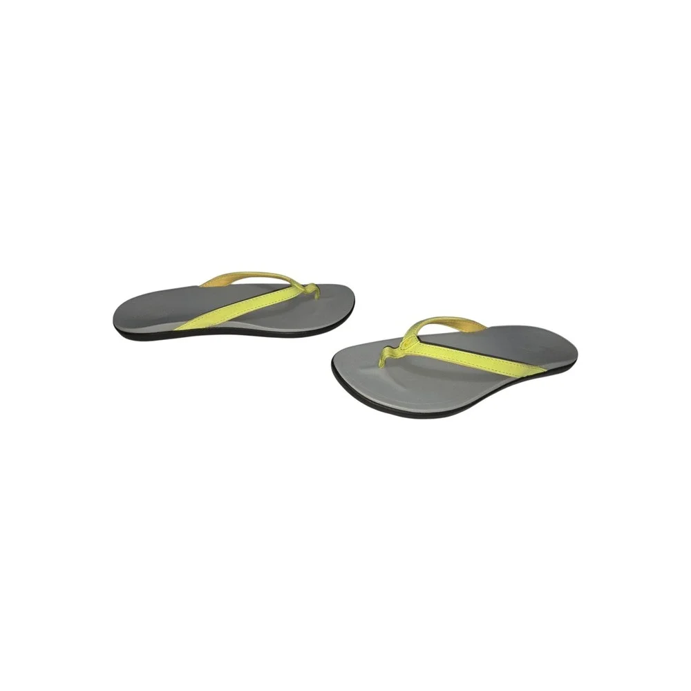 OluKai Ho'opio Womens Flip Flops Grey Yellow Sandals 20294-PZPG Size 7